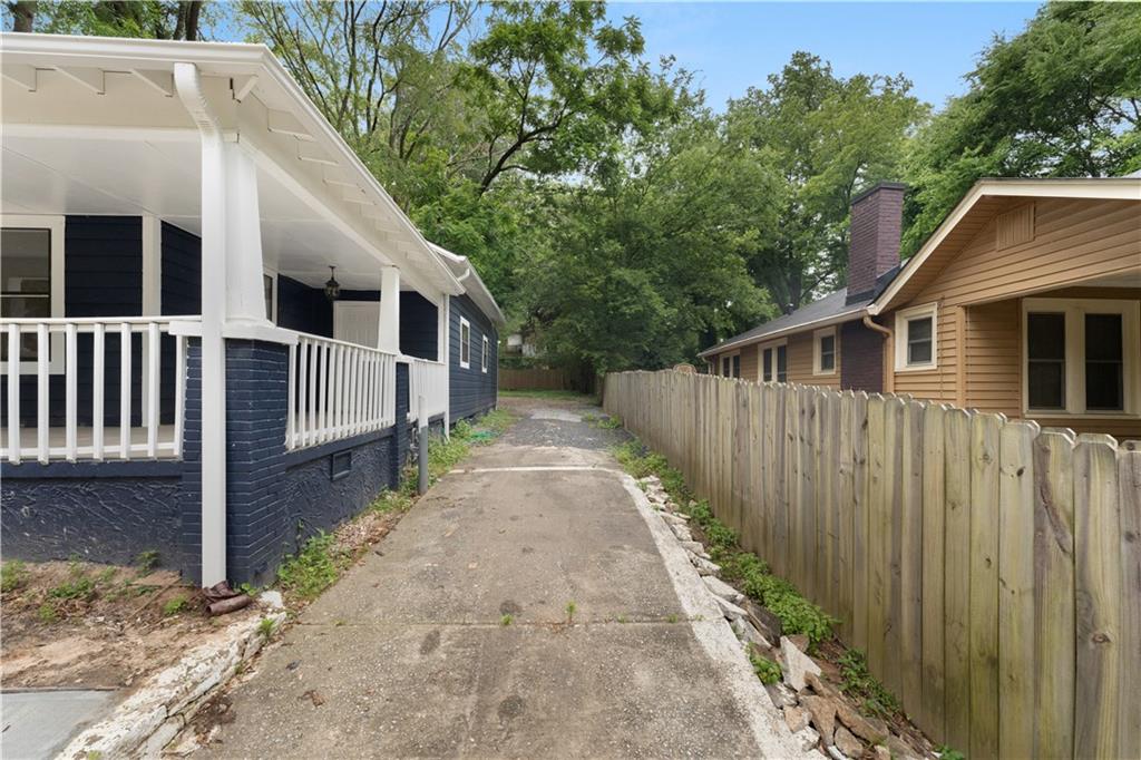 37 Johnson Road NW