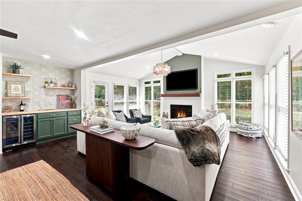 4978 Heatherdale Lane