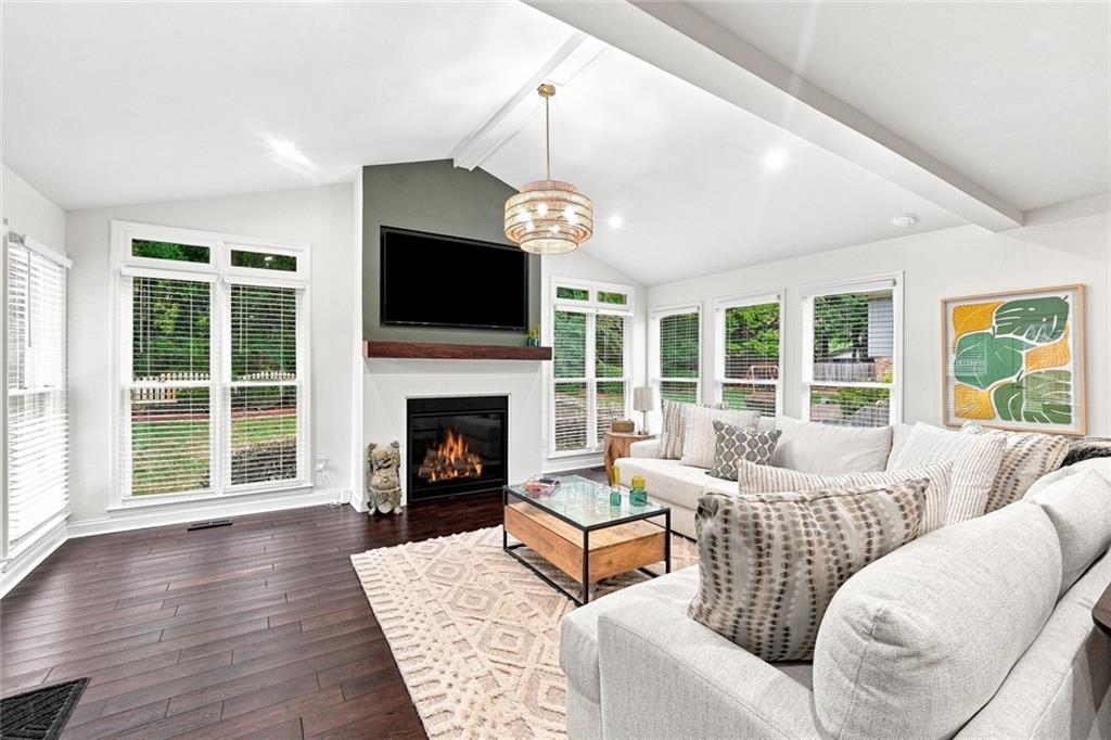 4978 Heatherdale Lane