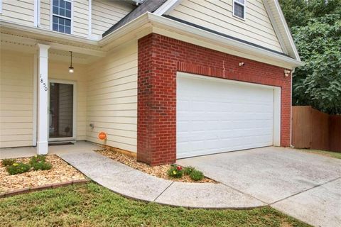1850 Lakewood Terrace Atlanta GA 30315