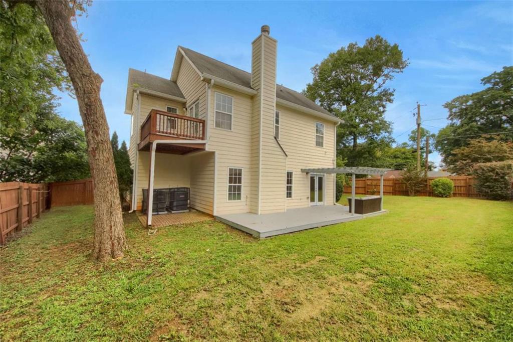 1850 Lakewood Terrace