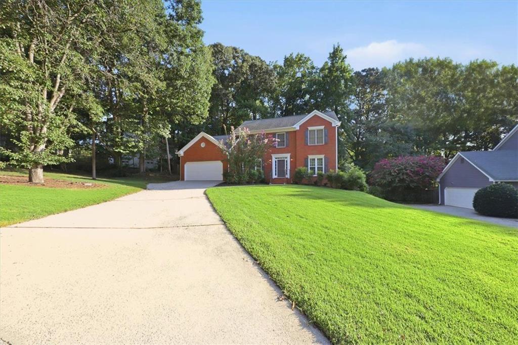 245 St Martins Drive SE