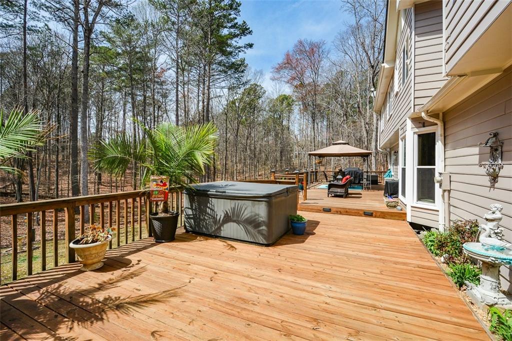 120 Mill Creek Court, Acworth, Georgia image 5
