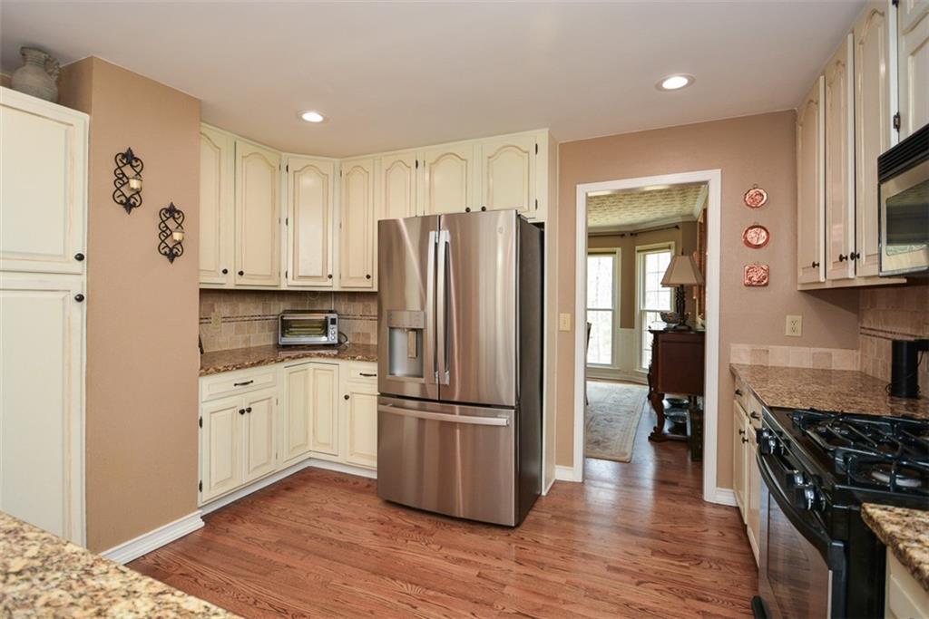 120 Mill Creek Court, Acworth, Georgia image 11
