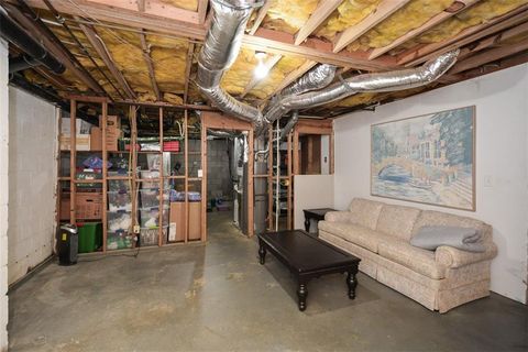 listing image 41