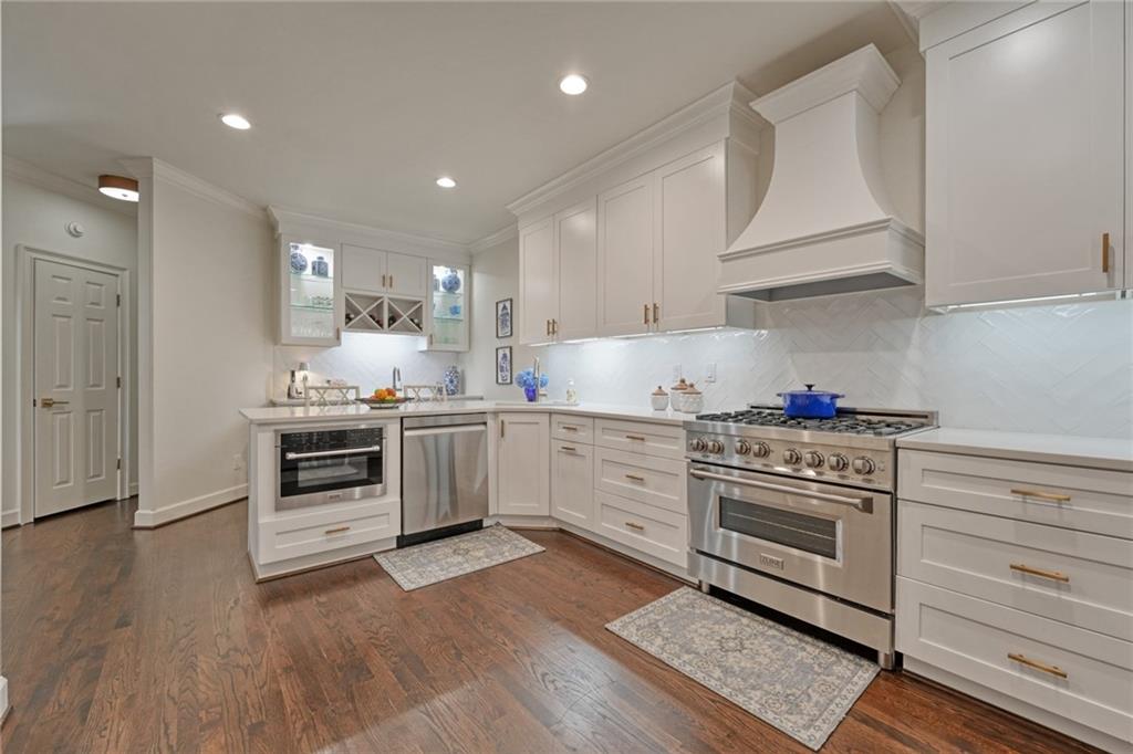 155 Oakpark Court