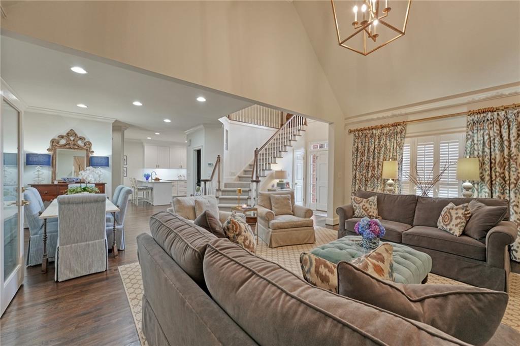 155 Oakpark Court
