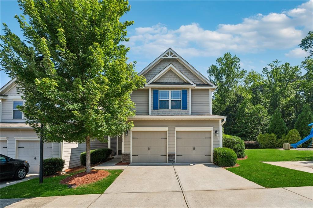 3328 Blue Springs Walk NW