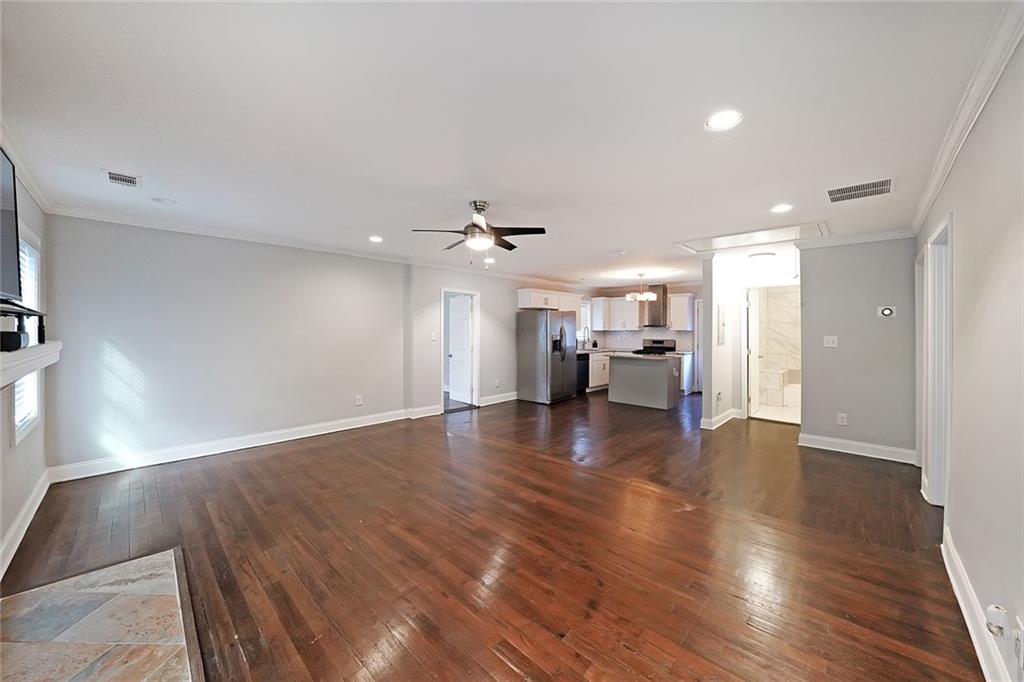 1322 Lorenzo Drive SW
