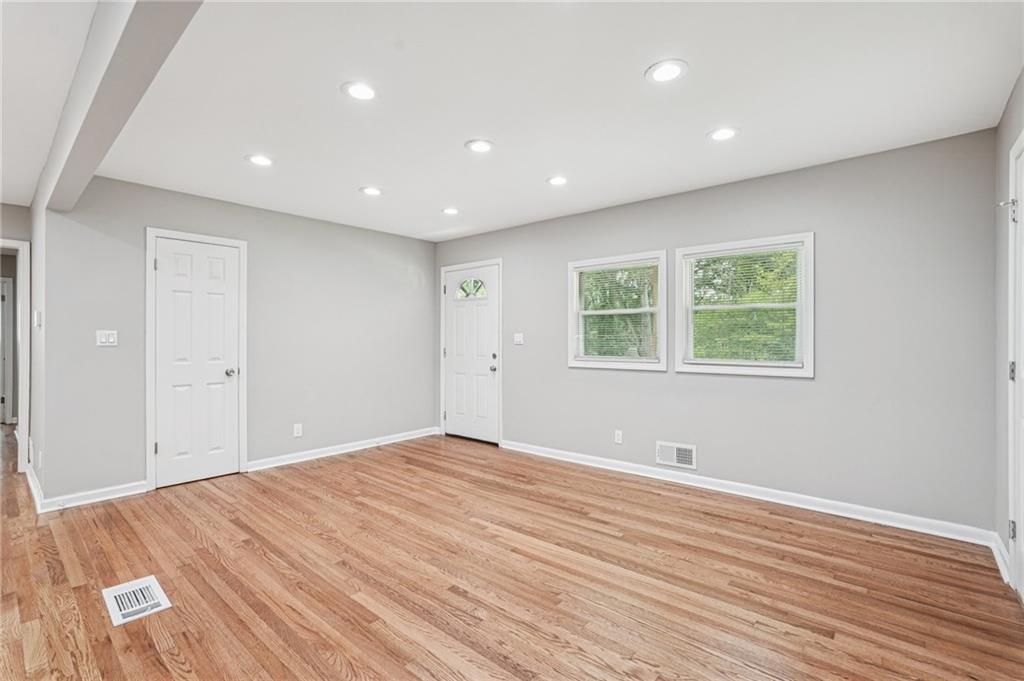 2450 Elkhorn Drive
