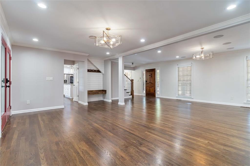1655 BROUGHTON Court