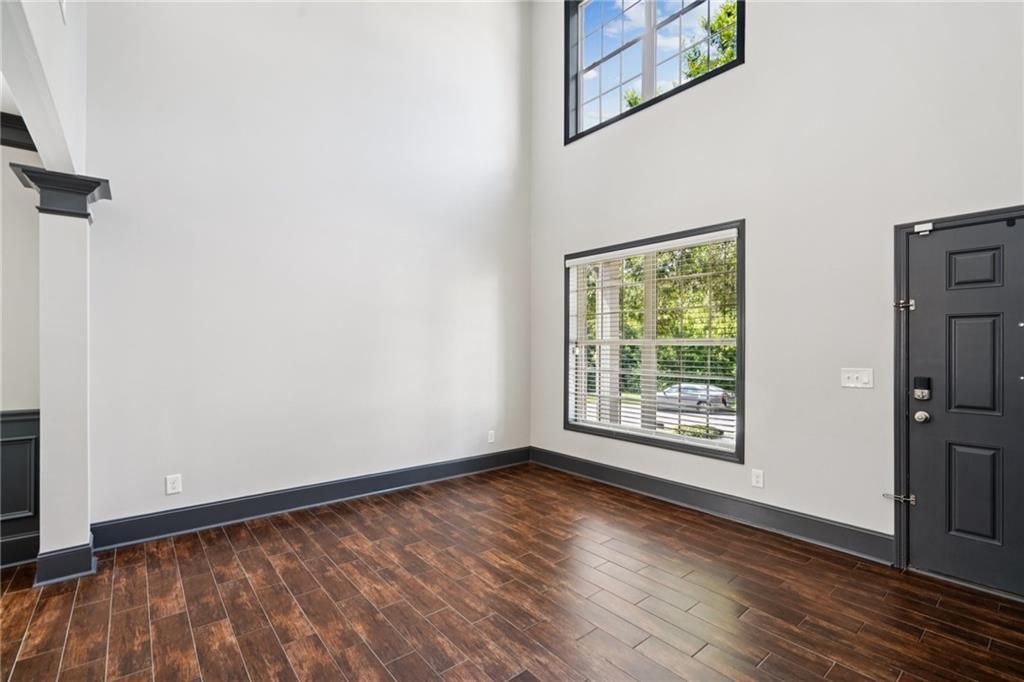 5785 Willow Oak Pass