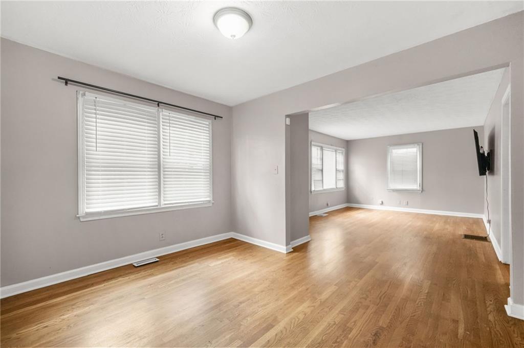 1994 Dodson Drive SW