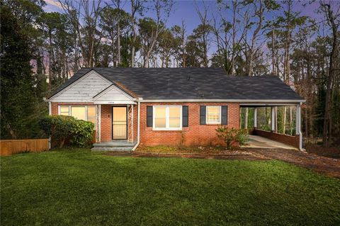 1994 Dodson Drive SW Atlanta GA 30311