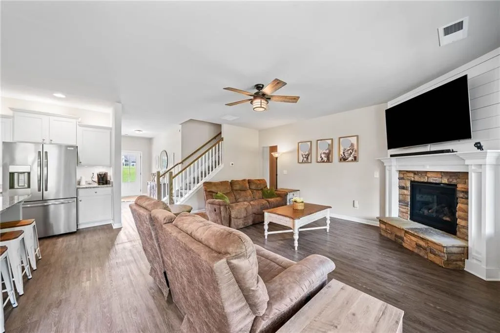 Cornelia, Georgia 30531, United States, 4 Bedrooms Bedrooms, ,3 BathroomsBathrooms,Residential,Active,131760