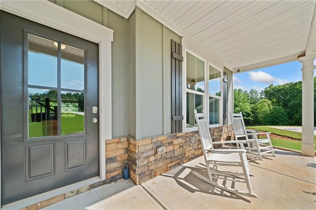 Cornelia, Georgia 30531, United States, 4 Bedrooms Bedrooms, ,3 BathroomsBathrooms,Residential,Active,131760