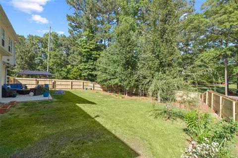 A home in Powder Springs