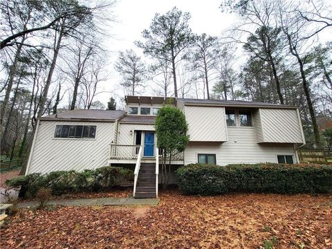 Photo of 2571 Rocky Springs Drive, Marietta, GA 30062 (MLS # 7744807)