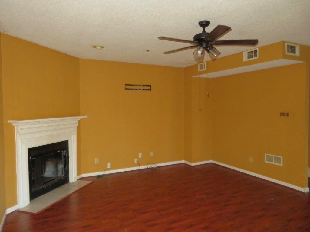 3052 Steeplechase Drive