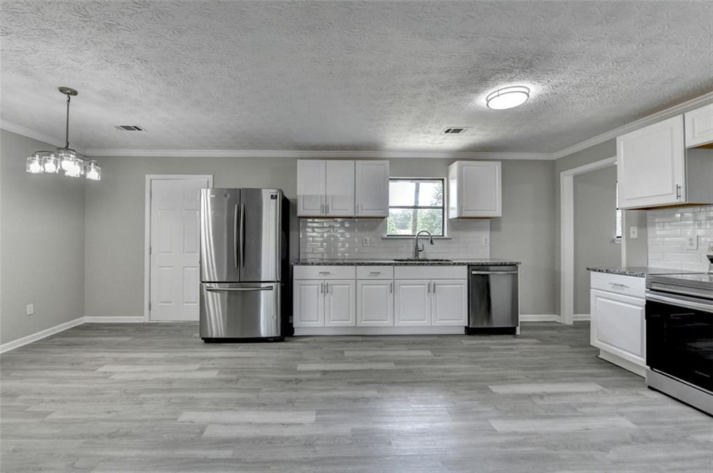 396 Independence Drive, Jonesboro, Georgia image 11