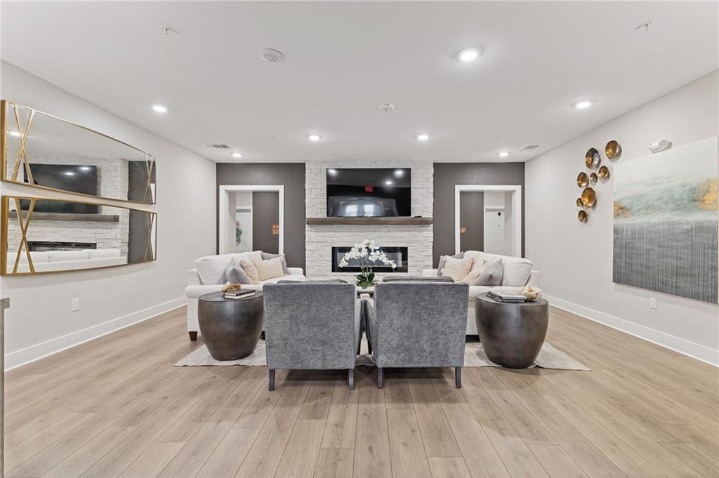 3211 Orwell Way 4305
