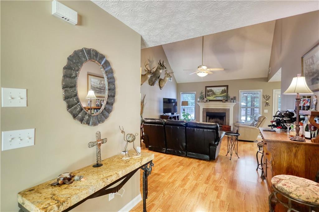 1070 South Trace