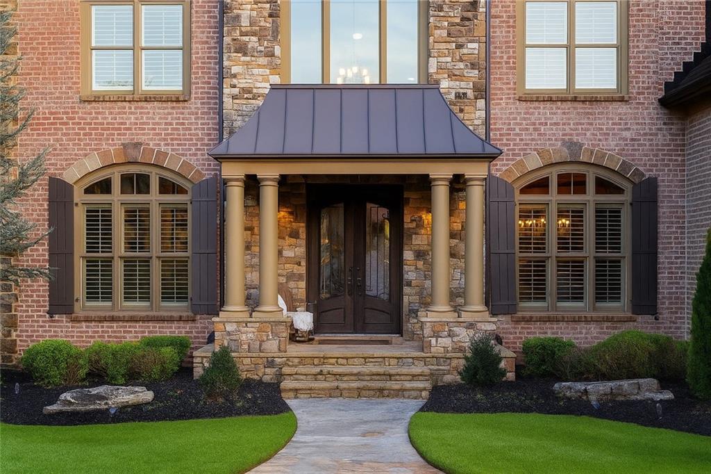 3053 Cambridge Hill Drive