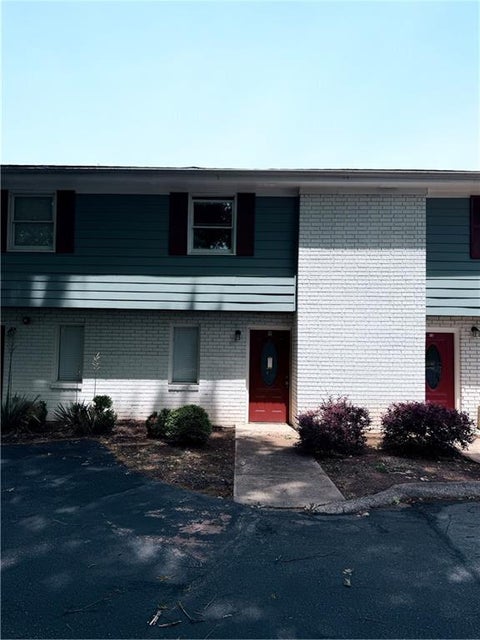 Townhouse For Sale - 1838 Dunlap Avenue #I<br/> Atlanta, GA 30344