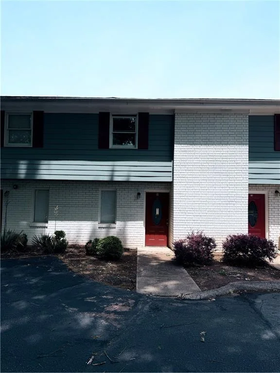 1838 Dunlap Avenue Unit I
