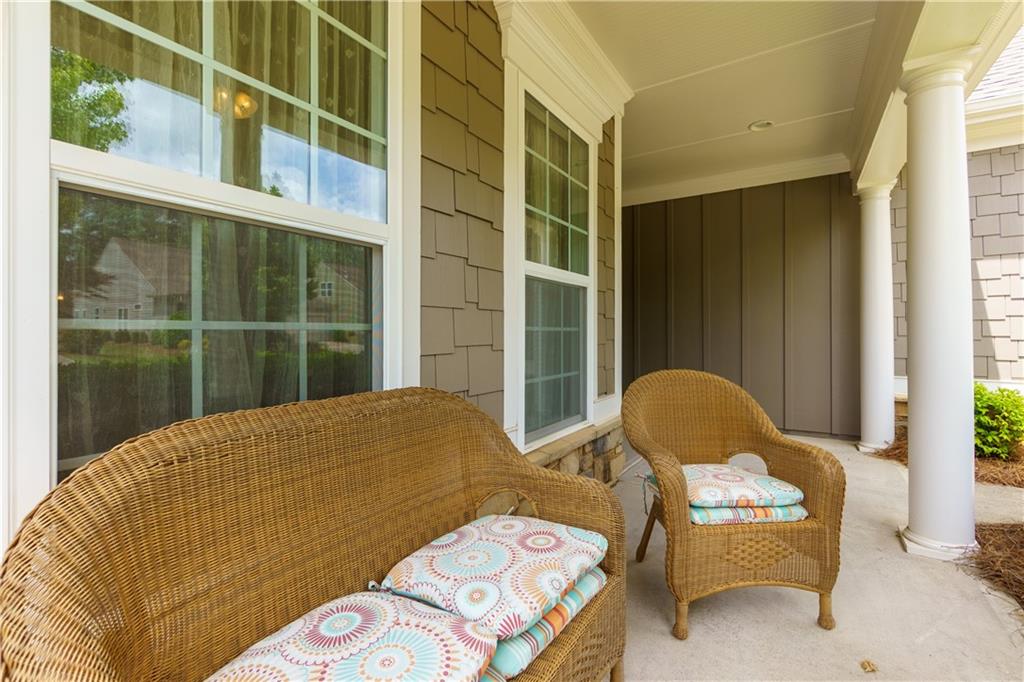 136 Wood Hollow Drive