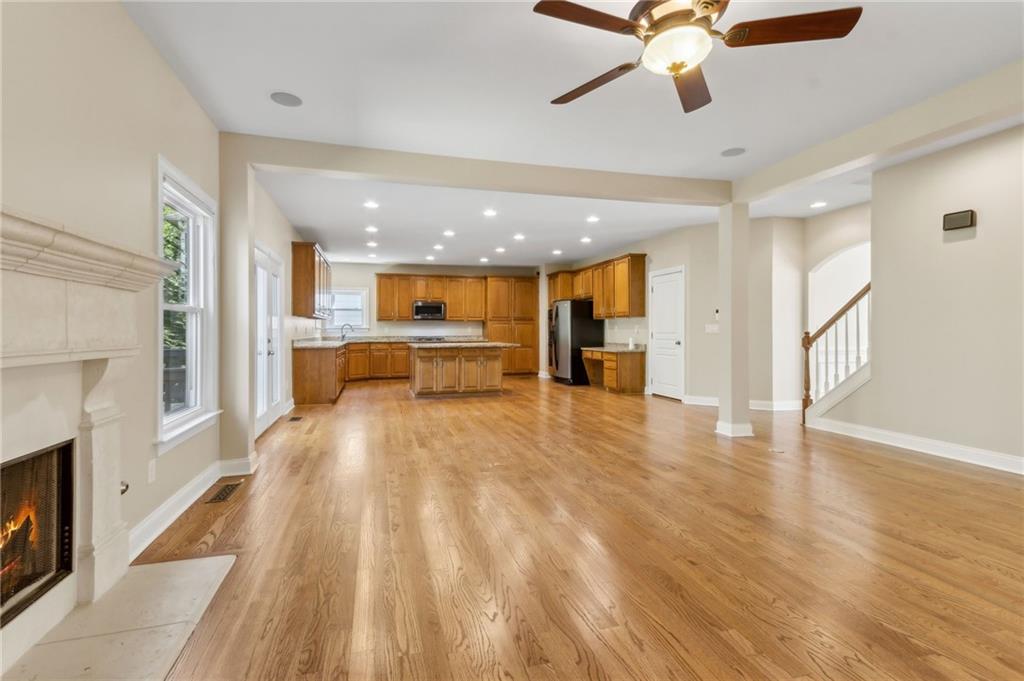 5480 Sandstone Court, Cumming, Georgia image 14