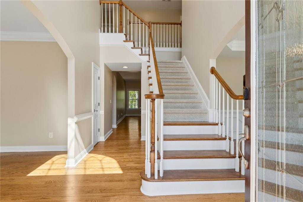 5480 Sandstone Court, Cumming, Georgia image 3