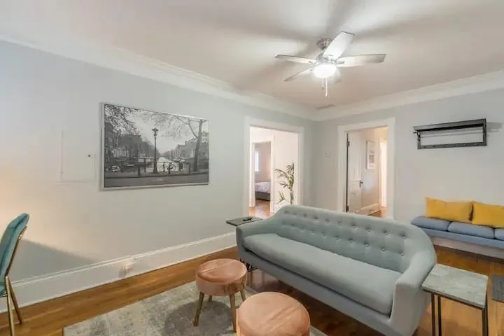 Atlanta, Georgia 30308, United States, 2 Bedrooms Bedrooms, ,1 BathroomBathrooms,Residential,Active,20884