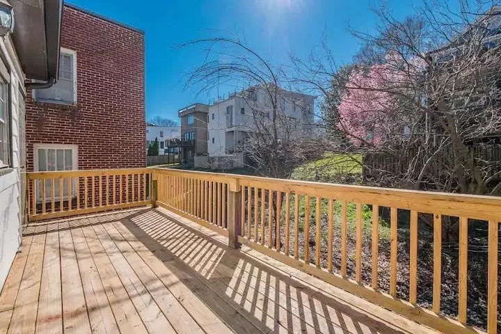 Atlanta, Georgia 30308, United States, 2 Bedrooms Bedrooms, ,1 BathroomBathrooms,Residential,Active,20884