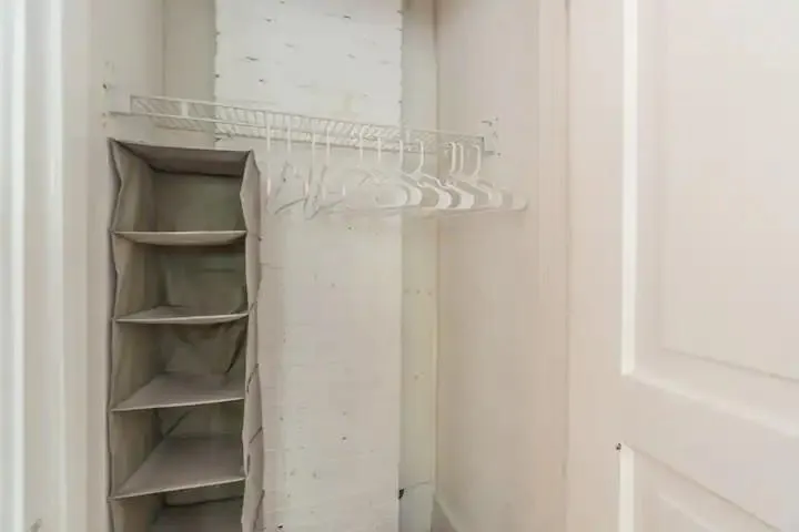 Atlanta, Georgia 30308, United States, 2 Bedrooms Bedrooms, ,1 BathroomBathrooms,Residential,Active,20884