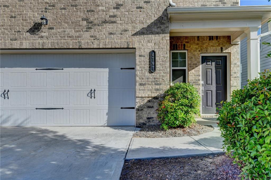 4797 Waxwing Street
