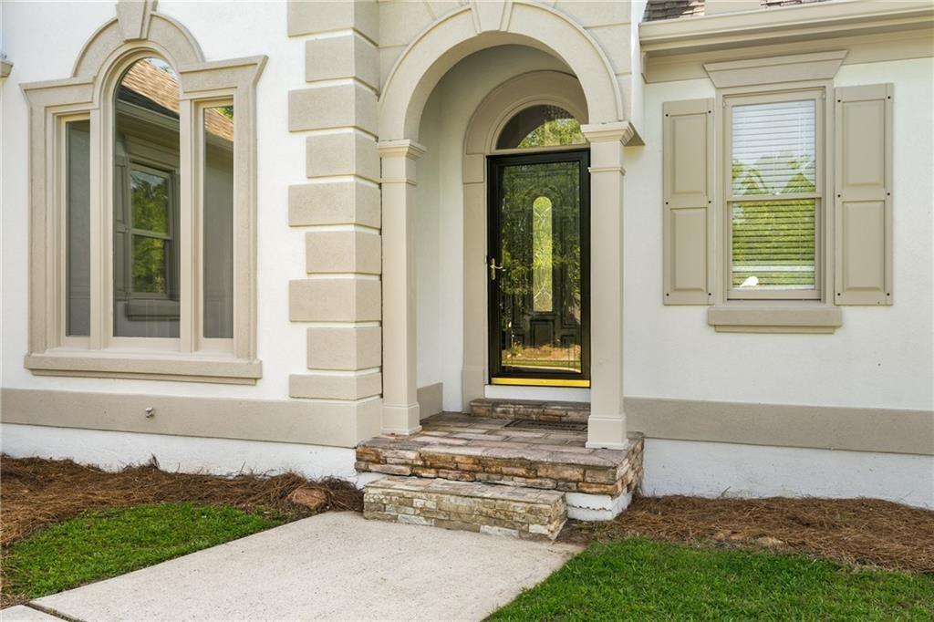 7025 Bavarian Wood Place
