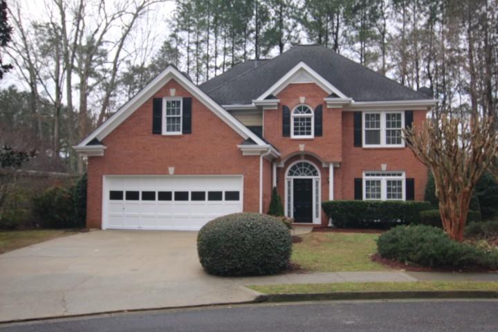 FABULOUS HOUSE!! Flat level, wooded lot on a cul-de-sac. Open floor plan. Kitchen overlooks cozy family room. Formal Living Room and Dining Room. Two story foyer. Huge Master Suite and Large Bathroom with oversized closets. Spacious bedrooms. Neutral colors. Newer Roof. Estate Sale. Must See! Very Active Swim/Tennis/Lake Community. Very close to 400, Shopping and Dining! Minutes from shopping, restaurants and Top-rated schools.