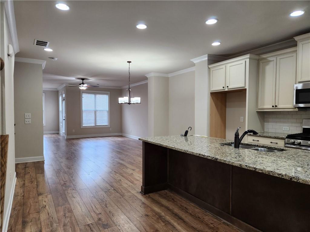 Suwanee Station - Residential Lease