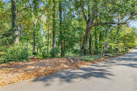 519 Durand Drive NE Atlanta GA 30307