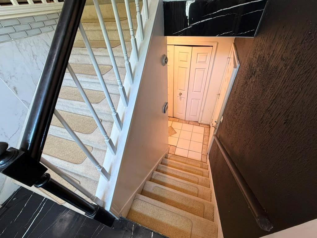 875 Long Branch Circle