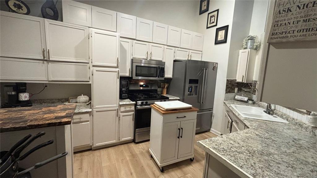 875 Long Branch Circle