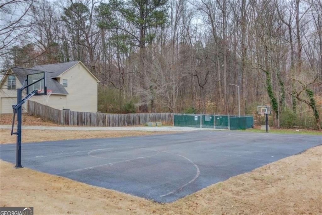 875 Long Branch Circle