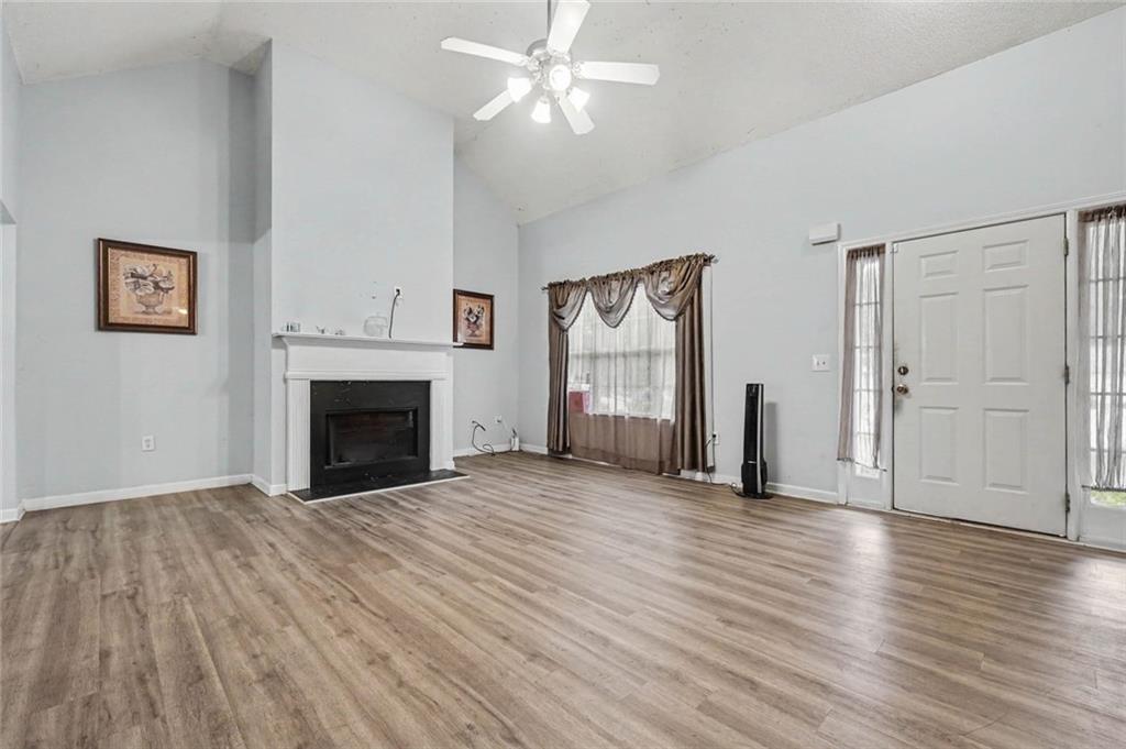 4967 Wolfcreek View