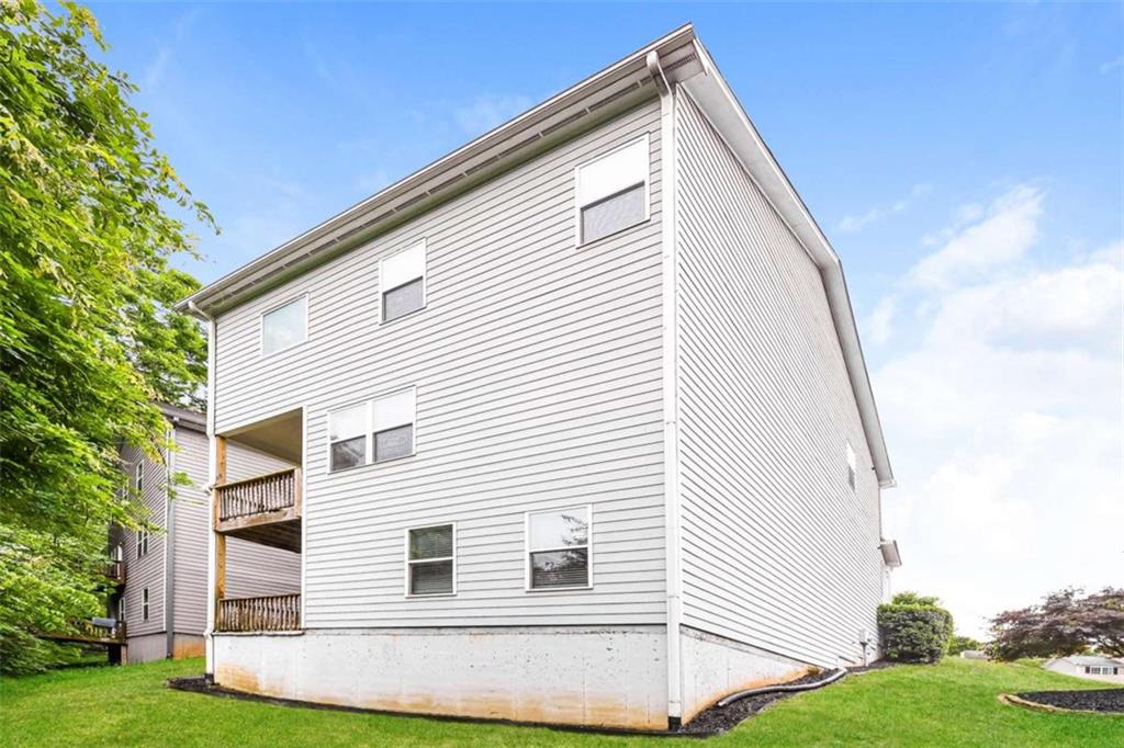 109 Cessna Drive