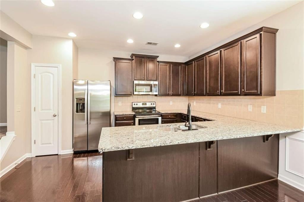 109 Cessna Drive