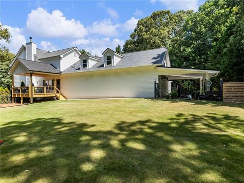 A home in Dacula