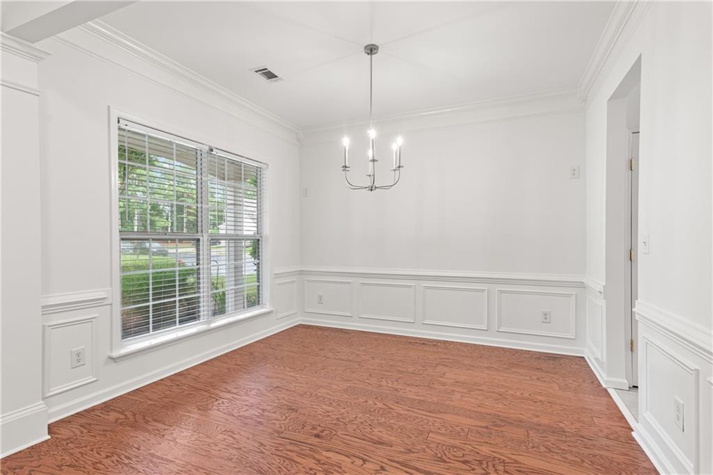 3001 Commonwealth Circle