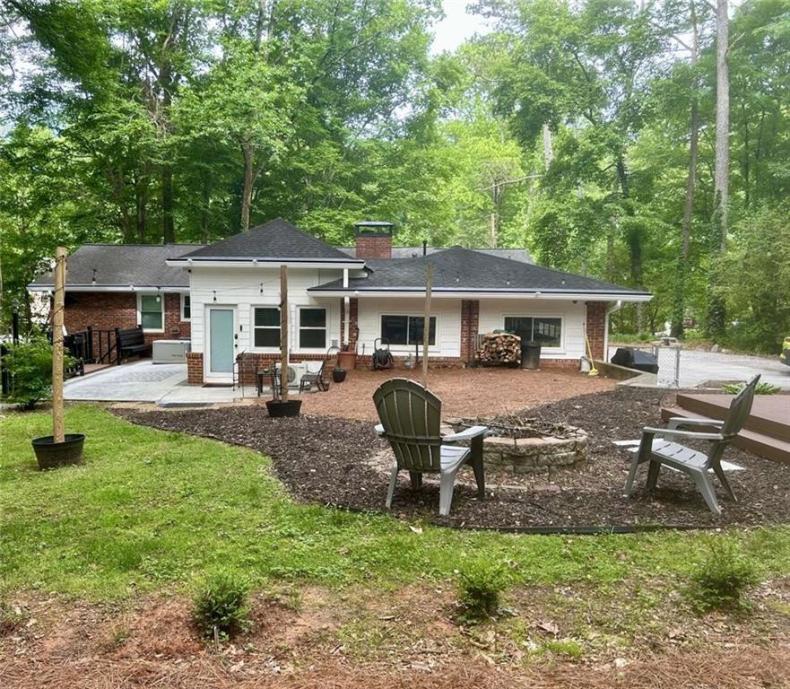 2439 Woodcreek Court