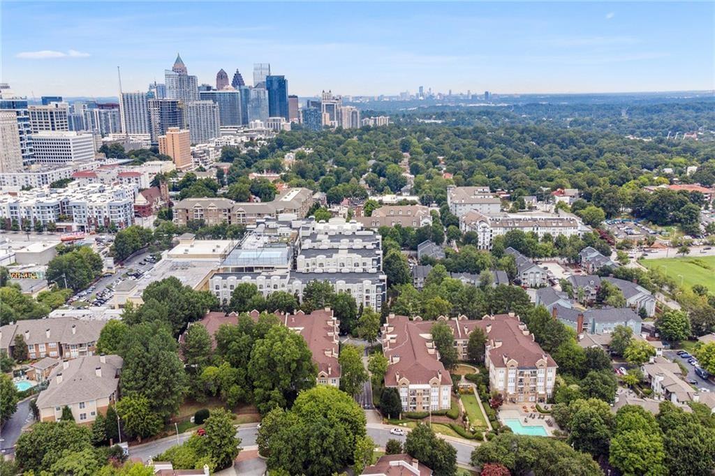 220 Renaissance Parkway NE 1105